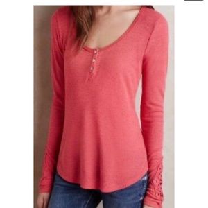 Anthropologie thermal knit w/ sleeve detail